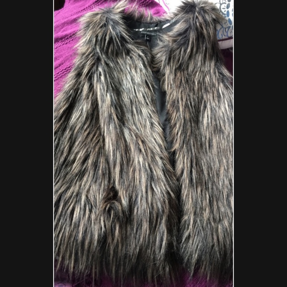 Faux fur long vest